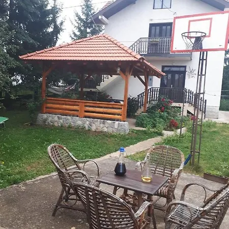 Zlatiborska Seoska Idila *