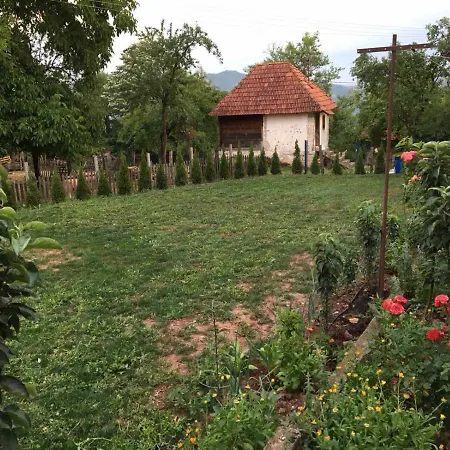 Farm stay Zlatiborska Seoska Idila *