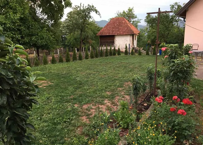 Smještaj na farmi Zlatiborska Seoska Idila *